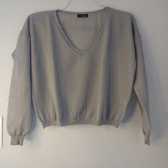 Peserico Sweaters - Pezerico Gray V-Neck‎ Sweater